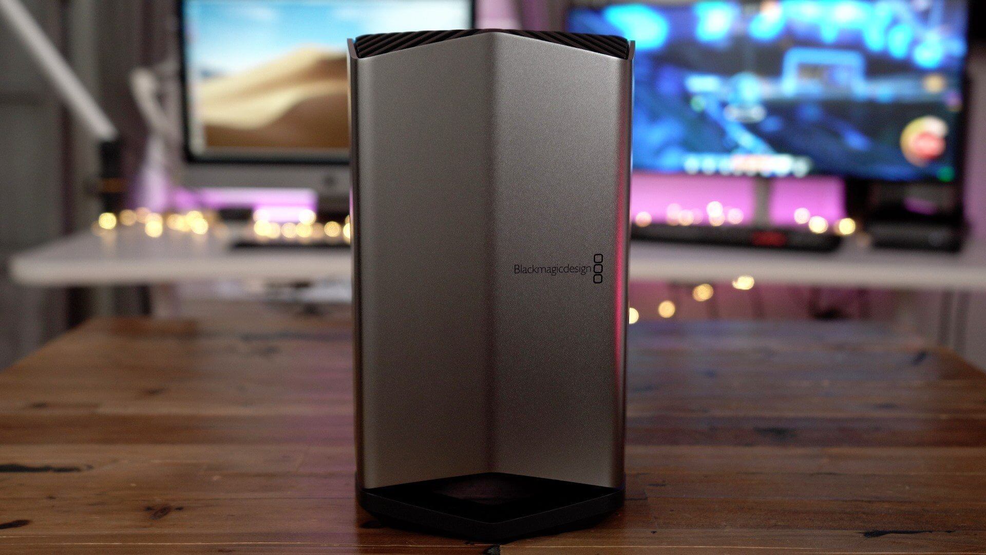 Что такое Blackmagic eGPU. Выглядит как космический корабль какой-то. Что такое Blackmagic eGPU. Выглядит как космический корабль какой-то. Фото.