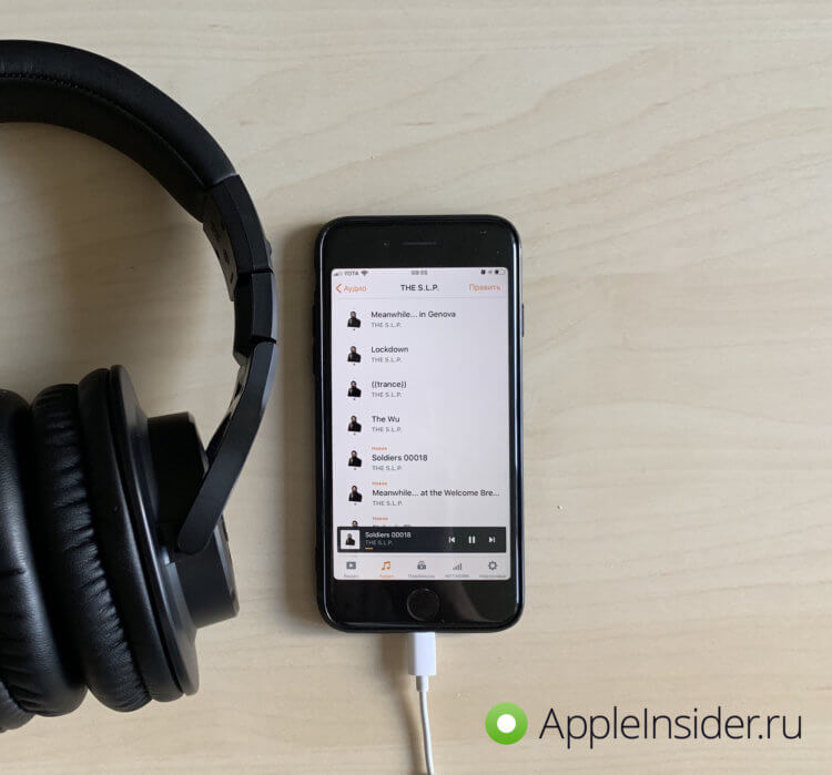 Качество звука Audio-Technica ATH-M40x. Интерфейс проигрывателя VLC. Качество звука Audio-Technica ATH-M40x. Интерфейс проигрывателя VLC. Фото.