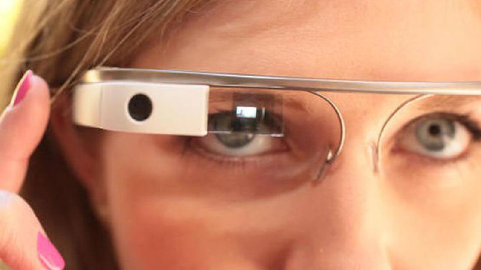 Умные очки Apple. Google выпускает Google Glass только для корпоративных пользователей. Apple выпустит Apple Glass — для всех. Умные очки Apple. Google выпускает Google Glass только для корпоративных пользователей. Apple выпустит Apple Glass — для всех. Фото.