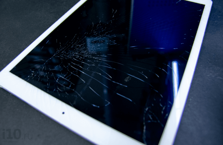 Как меняют дисплей и выпрямляют корпус iPad. Фото.