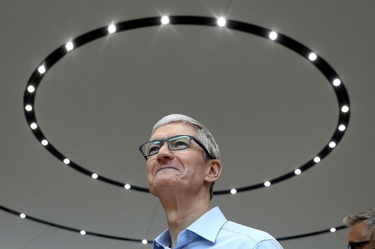 Apple всё-таки проводила октябрьскую презентацию, но не для всех. Октябрьская презентация Apple всё-таки была, но не для всех. Apple всё-таки проводила октябрьскую презентацию, но не для всех. Октябрьская презентация Apple всё-таки была, но не для всех. Фото.