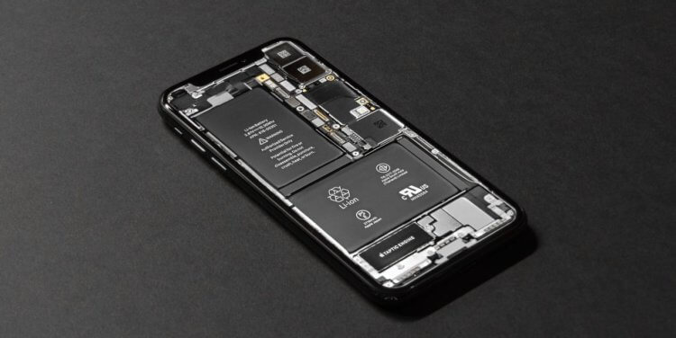 Пользователи жалуются на быстрое старение батареи iPhone X. Фото.