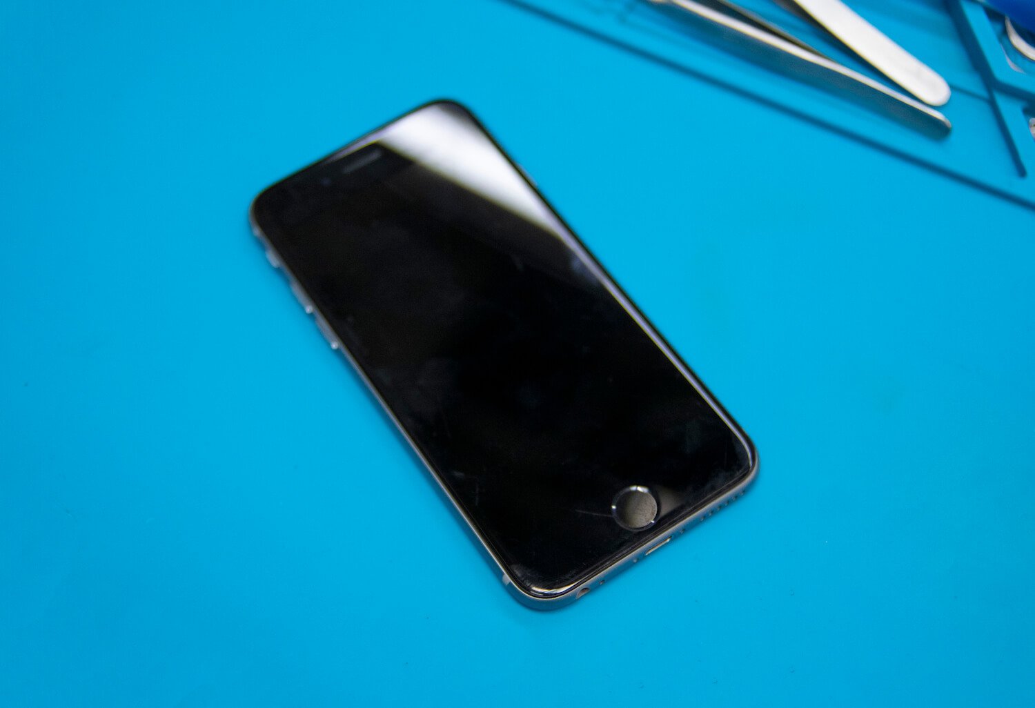 Что делать, если iPhone не подает никаких признаков жизни | AppleInsider.ru