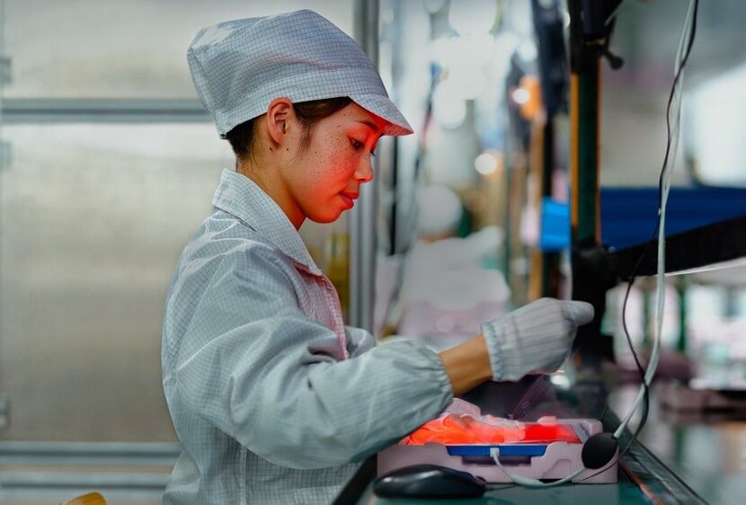 Продажи iPhone 2020. Произодство iPhone на Foxconn в Китае. Продажи iPhone 2020. Произодство iPhone на Foxconn в Китае. Фото.
