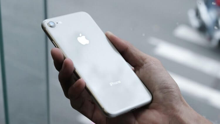 Куда подевались компактные iPhone и почему Apple должна их возродить. Фото.