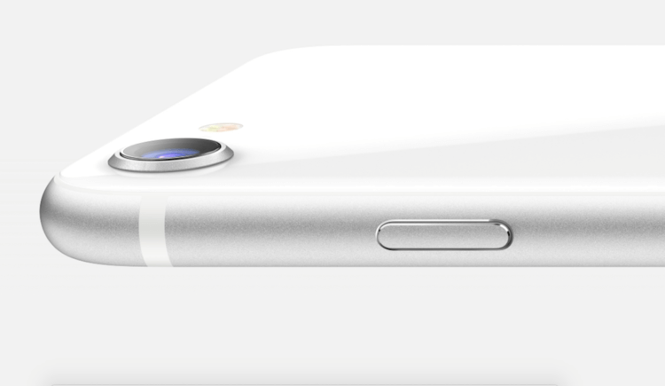 Apple выпустила iPhone SE 2020. Чем он отличается от iPhone 8. Фото.