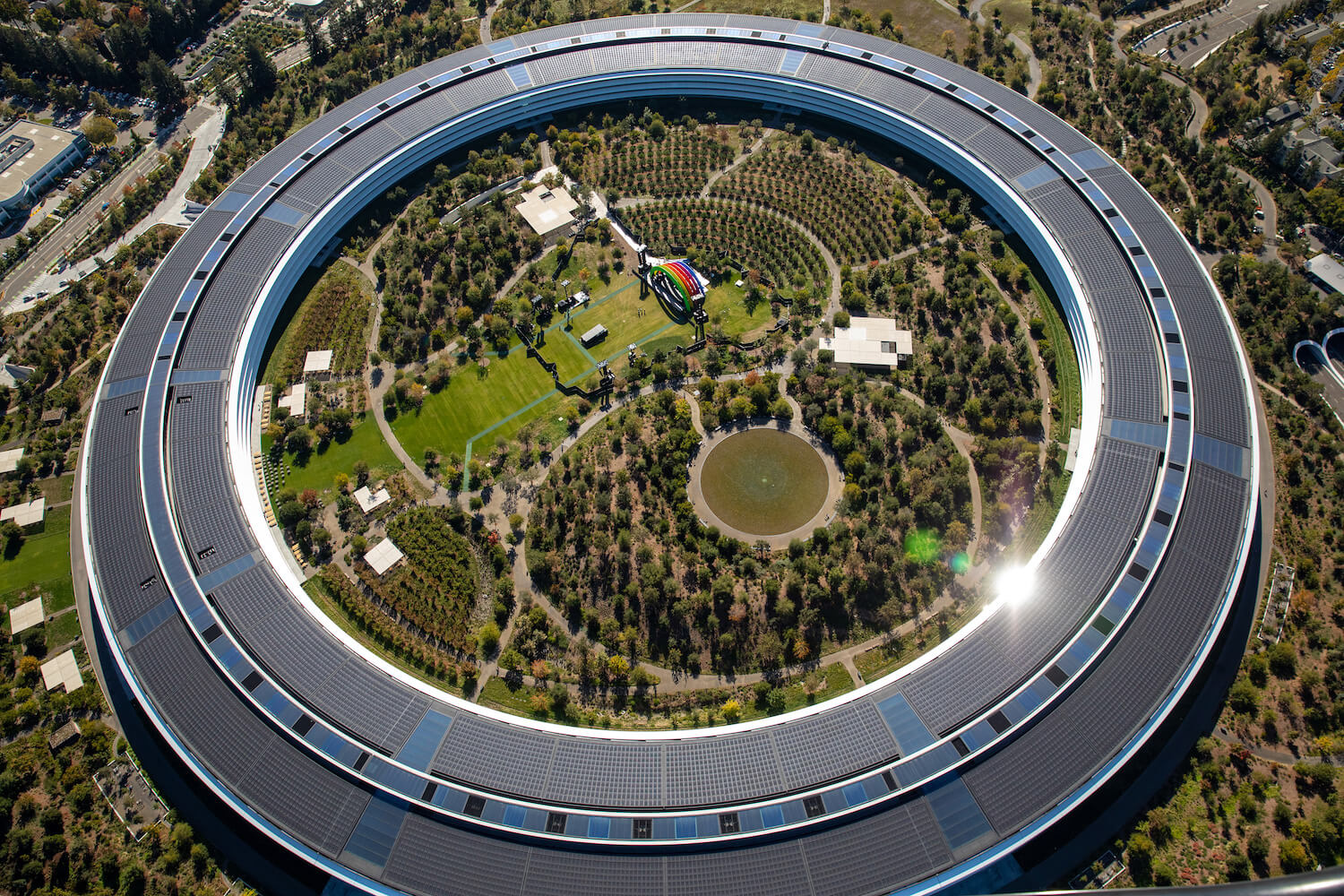 Не пора ли Apple открыто говорить о своих проблемах? Мы не знаем и половины из того, что там на самом деле происходит. Не пора ли Apple открыто говорить о своих проблемах? Мы не знаем и половины из того, что там на самом деле происходит. Фото.