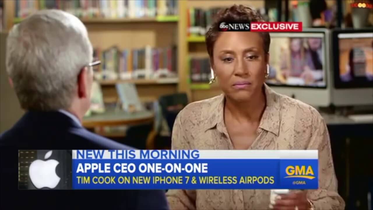 Зачем нужны AirPods? В чем же еще брать репортаж у Тима Кука, если не в AirPods. Зачем нужны AirPods? В чем же еще брать репортаж у Тима Кука, если не в AirPods. Фото.