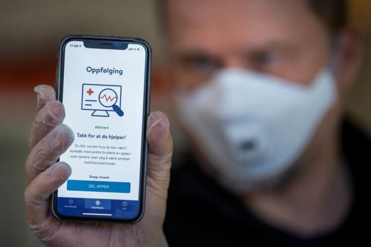Apple не стала помогать властям следить за больными коронавирусом. Фото.