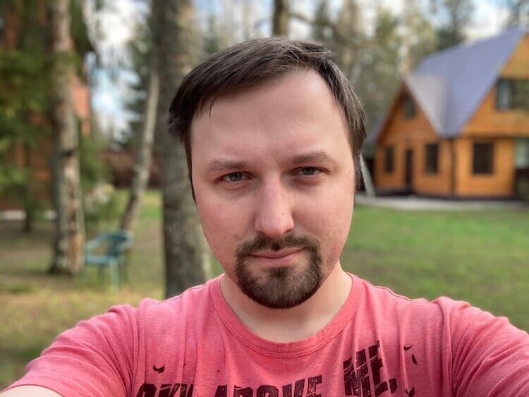 Портретный режим iPhone SE 2 и iPhone 11. iPhone SE 2 (фронталка, портретный режим). Портретный режим iPhone SE 2 и iPhone 11. iPhone SE 2 (фронталка, портретный режим). Фото.
