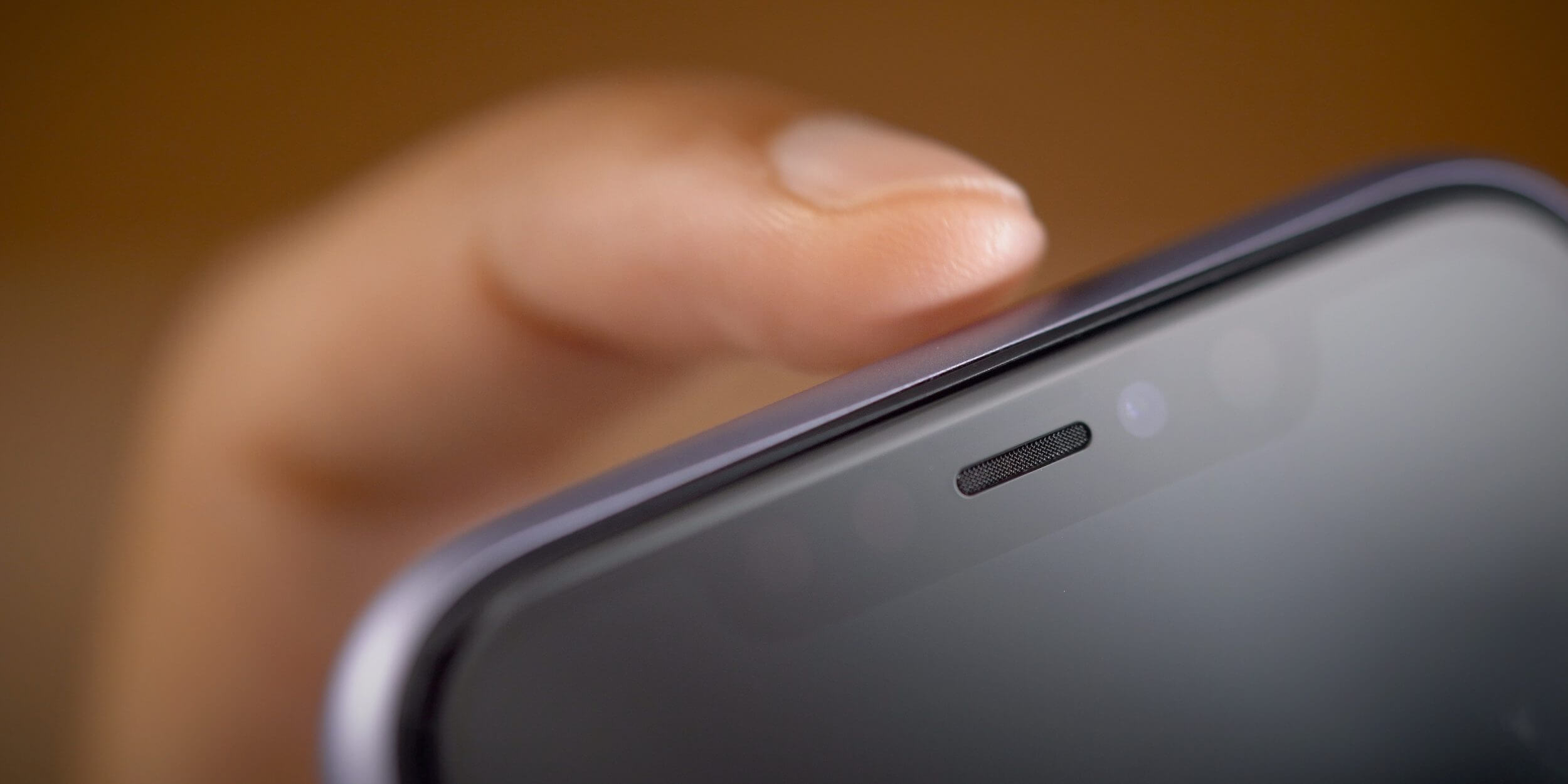 Передняя камера iPhone 11 оказалась хуже, чем у Samsung Galaxy Note 9