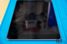 Разбили iPad? Не спешите менять весь дисплей. Разбили iPad? Не спешите менять весь дисплей. Фото.