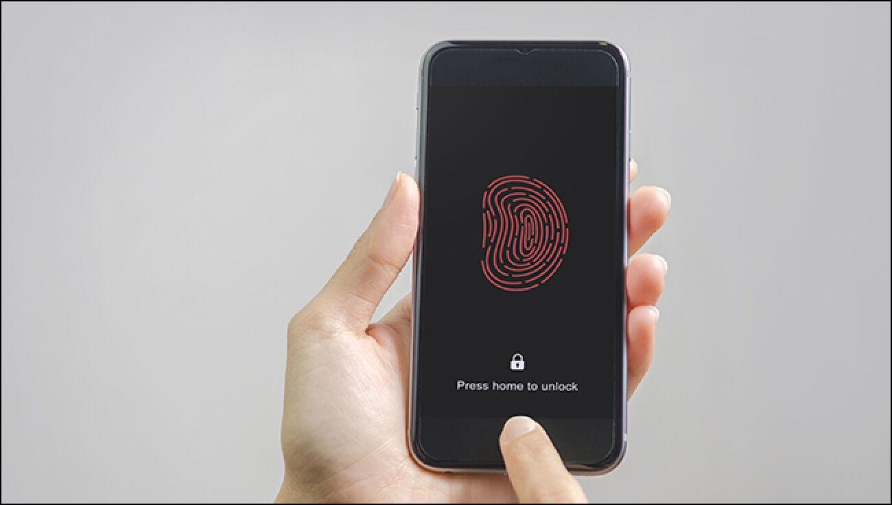 В новых iPhone, iPad и Mac есть неисправляемый баг, позволяющий взломать их. Хакеры могут взломать ваш айфон, но где набрать столько хакеров? В новых iPhone, iPad и Mac есть неисправляемый баг, позволяющий взломать их. Хакеры могут взломать ваш айфон, но где набрать столько хакеров? Фото.