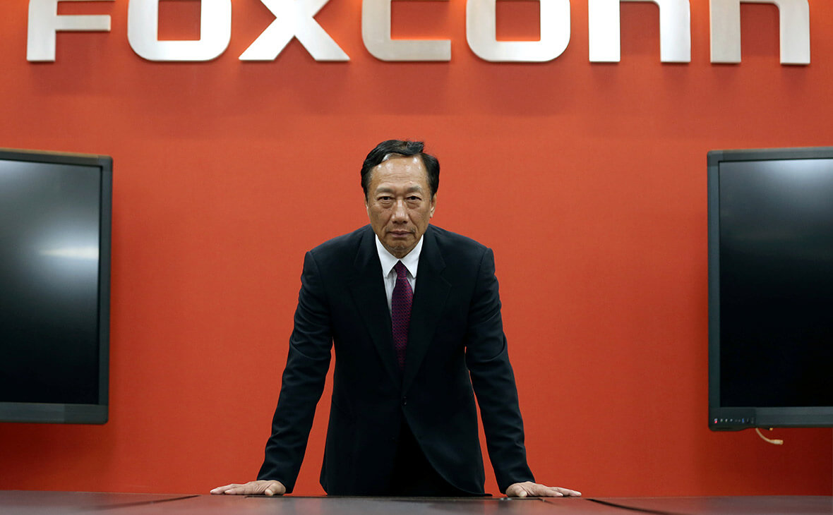 Foxconn и Apple. Терри Гоу. Foxconn и Apple. Терри Гоу. Фото.