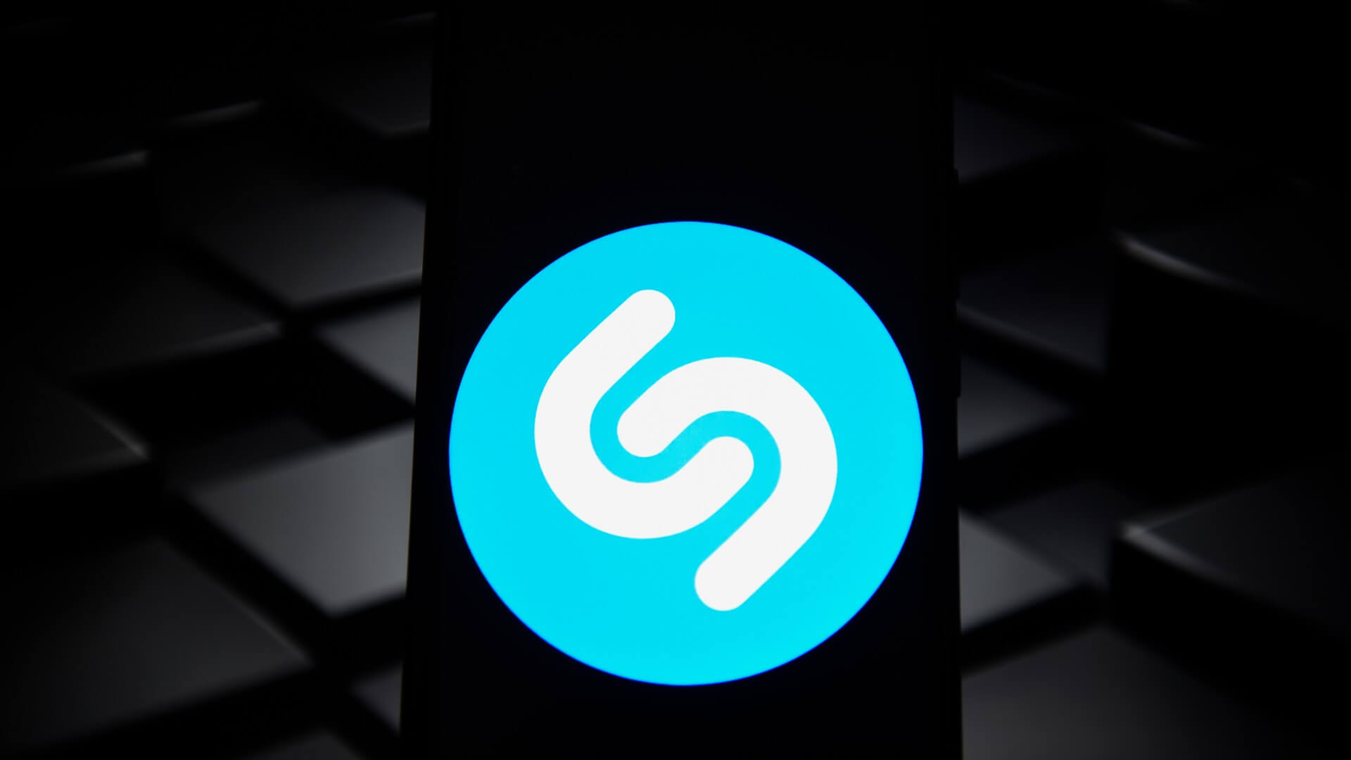 Что нового в iOS 14.2. Встроенный Shazam — ключевое нововведение iOS 14.2. Что нового в iOS 14.2. Встроенный Shazam — ключевое нововведение iOS 14.2. Фото.