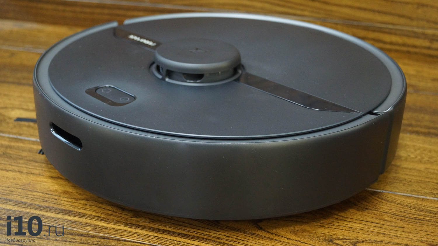 Дизайн Roborock S6 Pure. Лидар позволяет пылесосу лучше ориентироваться в пространстве. Дизайн Roborock S6 Pure. Лидар позволяет пылесосу лучше ориентироваться в пространстве. Фото.