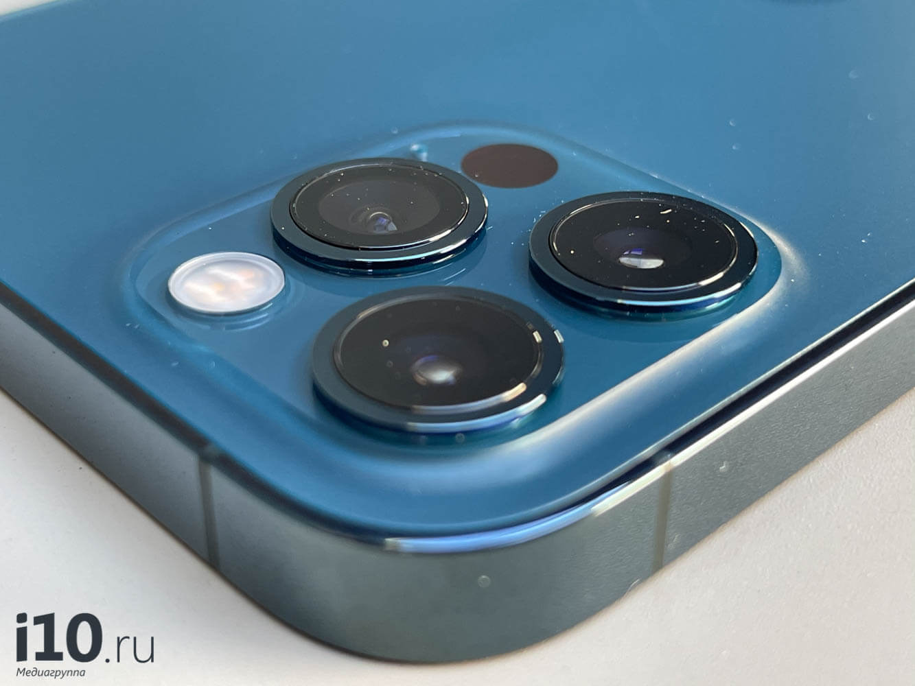 Почему я выбрал iPhone 12 Pro. Камера такая же трехмодульная. Почему я выбрал iPhone 12 Pro. Камера такая же трехмодульная. Фото.