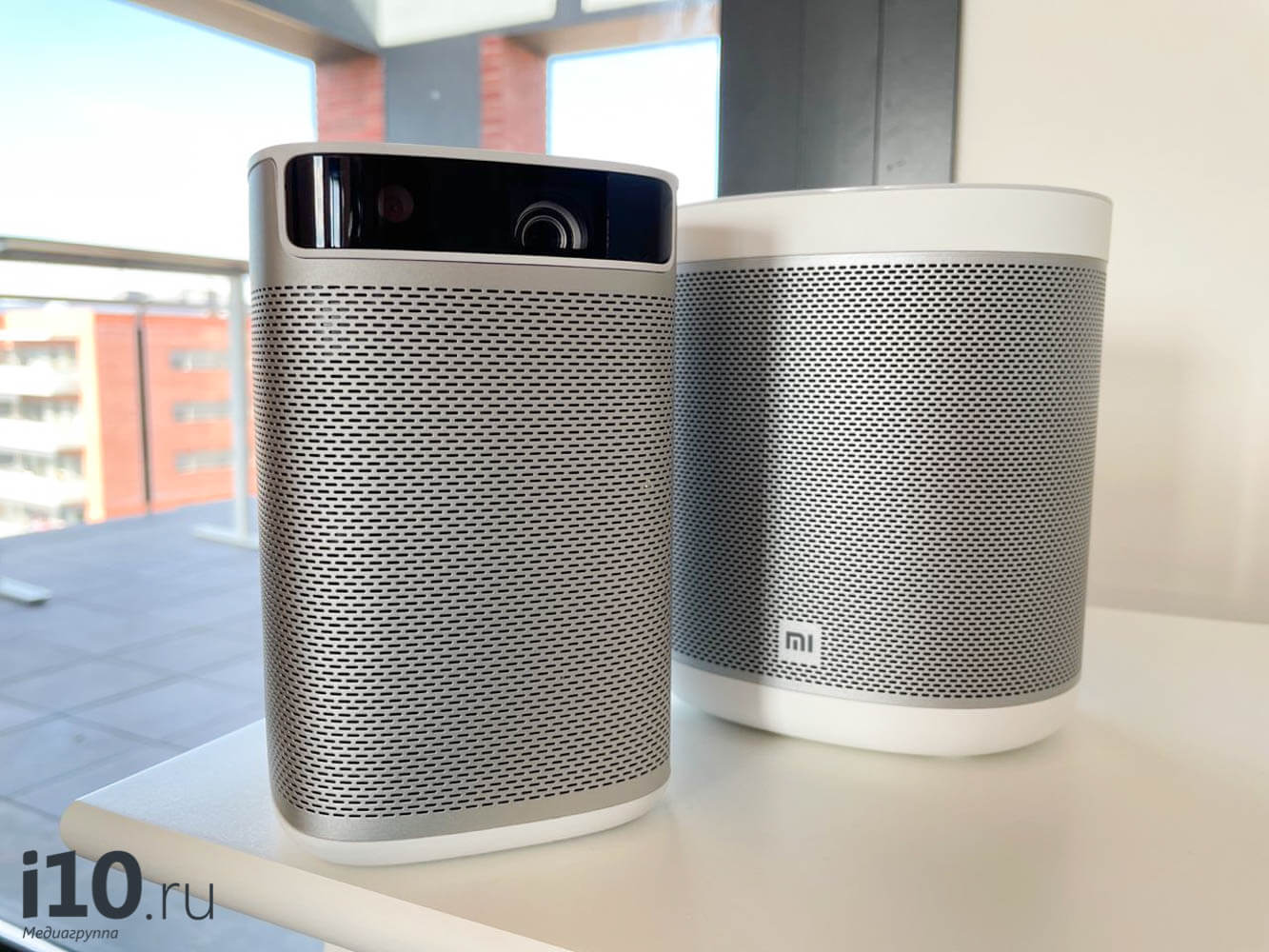 Обзор Xiaomi Mi Speaker. Будто на одном заводе делали. Обзор Xiaomi Mi Speaker. Будто на одном заводе делали. Фото.