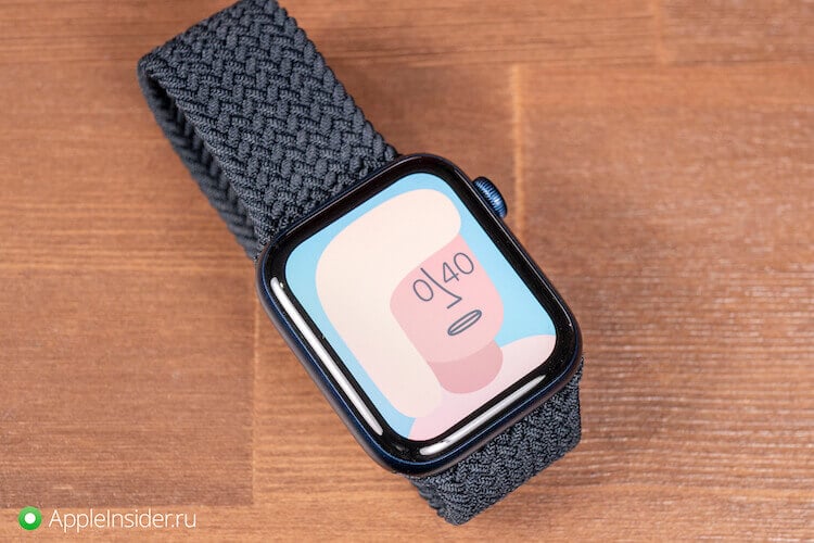 Стоит ли покупать Apple Watch SE. Экран и циферблаты в Apple Watch SE такие же, как в Apple Watch 6. Фото.