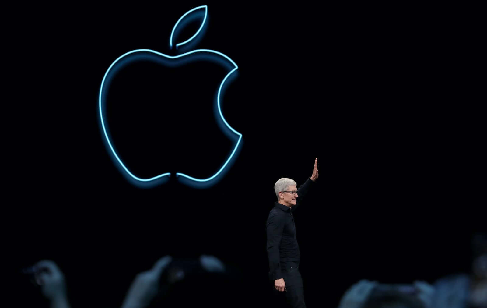 Apple рассказала, почему объявила войну разработчикам, собирающим данные. Возможно термин «война» кому-то не понравится, но спорить с тем, что Apple взялась за передел рынка, довольно сложно. Apple рассказала, почему объявила войну разработчикам, собирающим данные. Возможно термин «война» кому-то не понравится, но спорить с тем, что Apple взялась за передел рынка, довольно сложно. Фото.