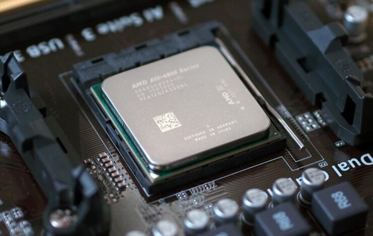 ARM-процессор от AMD. AMD уже вела разработку своего ARM-чипа, но заморозила его. Фото.