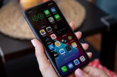 Пользователи пожаловались на быструю разрядку iPhone на iOS 14.2. Фото.