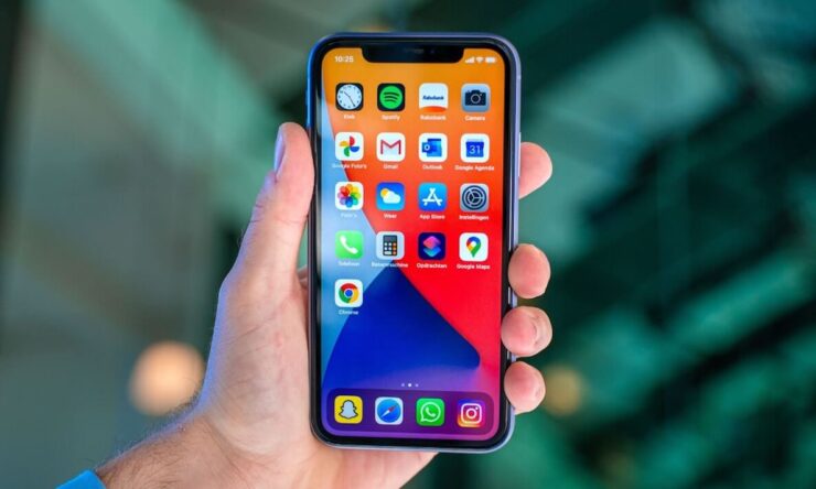 Ключевой причиной для обновления на iOS 14 для большинства пользователей стала привычка. Фото.