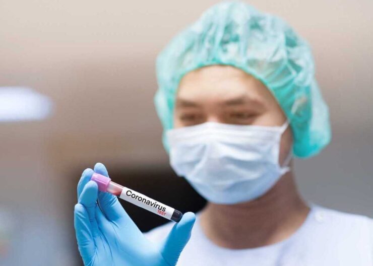 Как Apple Watch выявляют COVID-19. COVID-19 вызывает воспаление, которое в свою очередь влечёт повышение ЧСС. На эти показания и опираются Apple Watch. Фото.