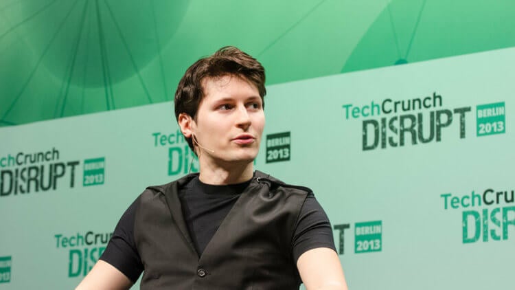 Павел Дуров рассказал, что Facebook копает под Telegram. Фото.