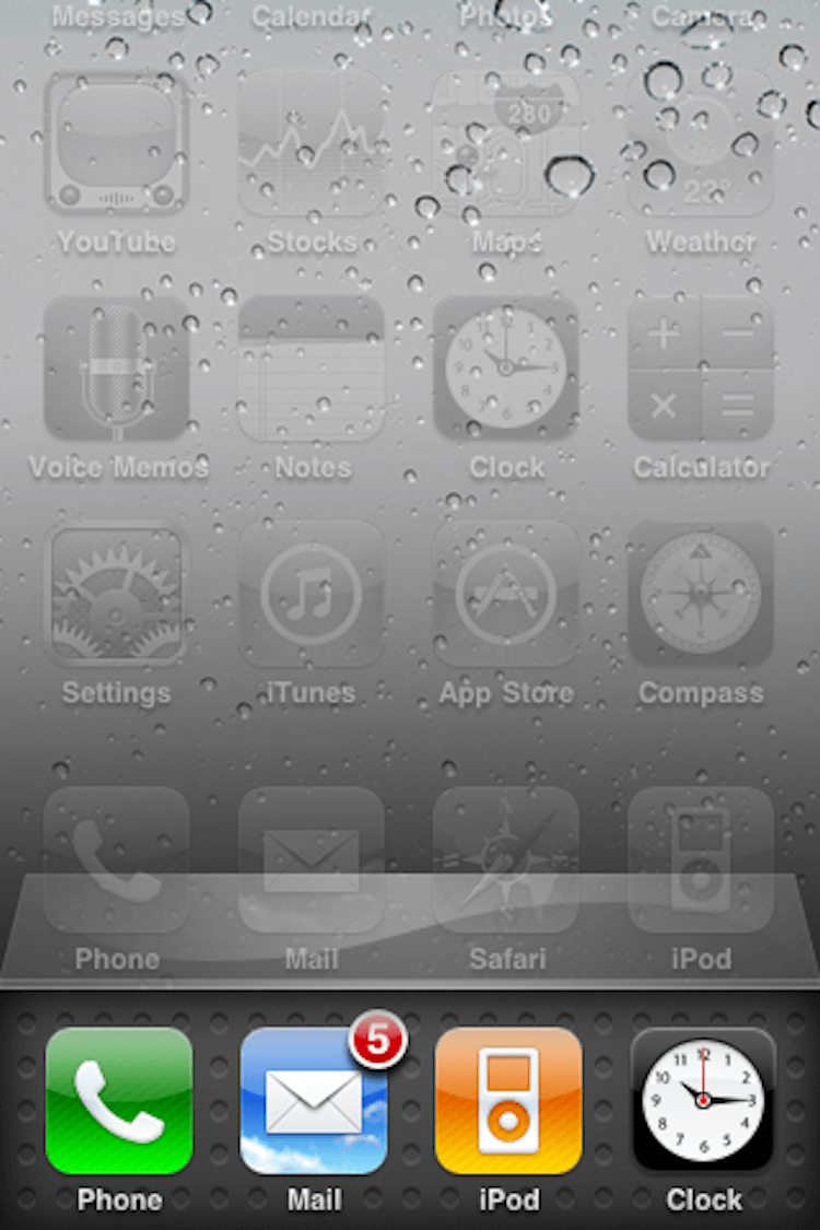 iOS 4 — появление многозадачность. Да, когда-то многозадачность в iOS выглядела так. Фото.