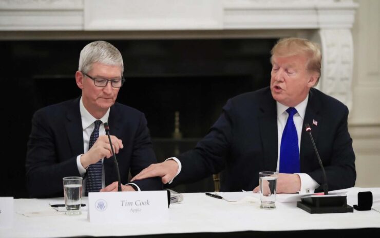 Пошлины США на iPhone. Дональд Трамп известен своей страстью к пошлинам на импортные товары. Фото.