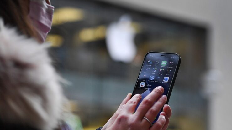 Проблемы безопасности на iOS. Не нужно сравнивать iOS и Android, ведь на Android большая часть вредоносного софта идёт именно из официального магазина приложений. Проблемы безопасности на iOS. Не нужно сравнивать iOS и Android, ведь на Android большая часть вредоносного софта идёт именно из официального магазина приложений. Фото.