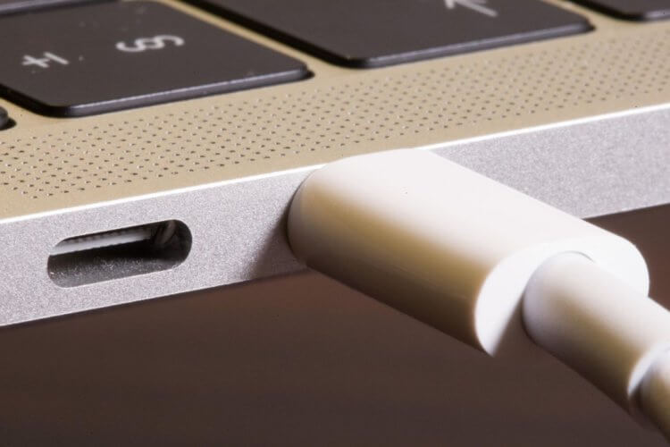 Apple научит MacBook подстраивать зарядку под ваш распорядок дня. Фото.