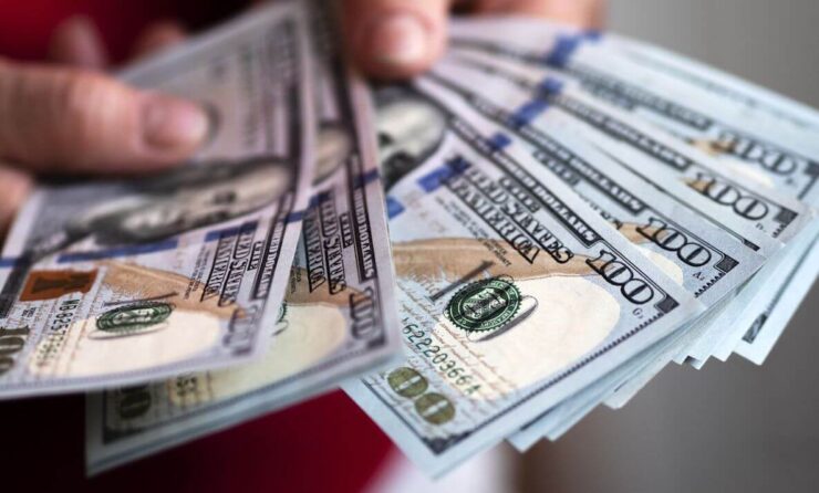 Как получить от Apple деньги за замедление iPhone. Если всё посчитано правильно, каждому пострадавшему причитается по 140 долларов США. Как получить от Apple деньги за замедление iPhone. Если всё посчитано правильно, каждому пострадавшему причитается по 140 долларов США. Фото.