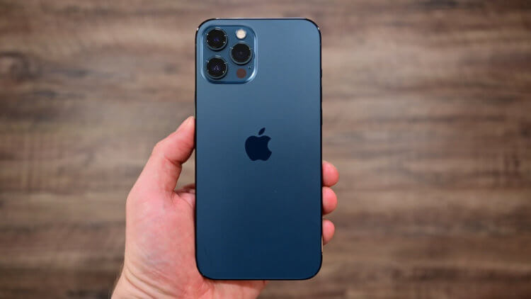 Эксперты выяснили, какой iPhone лучше купить в 2021 году. Фото.