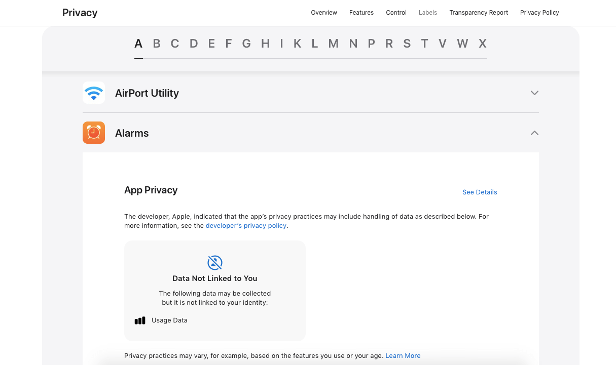 Вот так выглядит список приложений и сервисов Apple с ярлыками конфиденциальности. Фото.