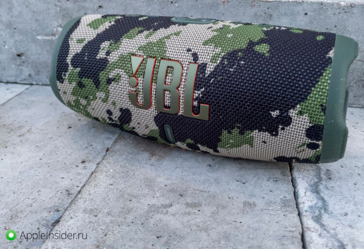 Самая универсальная колонка — JBL Charge 5. Самая универсальная колонка — JBL Charge 5. Фото.