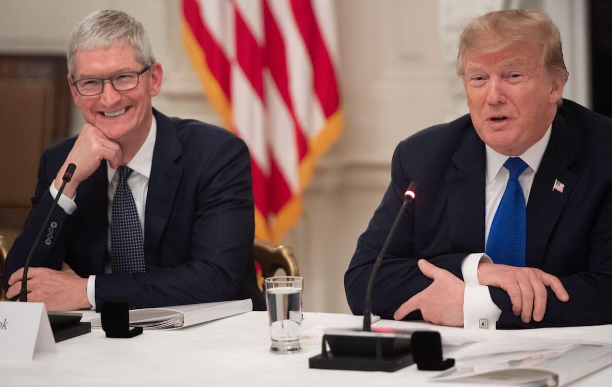 Apple вложит в экономику США 1,5 годовых бюджета России. Фото.