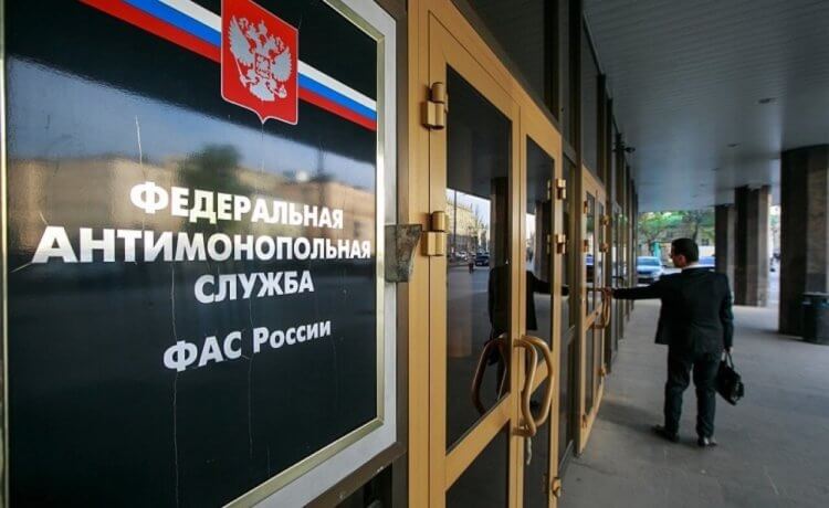 Apple хочет помириться с ФАС, или Почему компания идёт на уступки российским властям. Apple подала на ФАС в суд из-за обвинений в монополии на рынке мобильных приложений, а теперь передумала. Интересно, почему? Apple хочет помириться с ФАС, или Почему компания идёт на уступки российским властям. Apple подала на ФАС в суд из-за обвинений в монополии на рынке мобильных приложений, а теперь передумала. Интересно, почему? Фото.