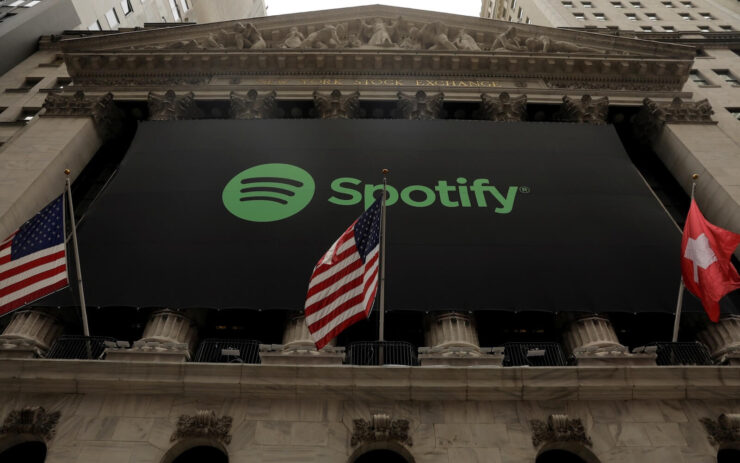 Spotify против Apple. Spotify — главный оппонент Apple на слушаниях в Конгрессе. Фото.