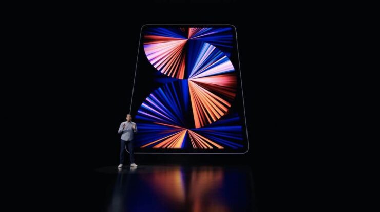 Где самые высокие и низкие цены на iPad Pro 2021 и как сэкономить на покупке. iPad Pro в России подорожал на 8 тысяч рублей, но это ещё не много. Где самые высокие и низкие цены на iPad Pro 2021 и как сэкономить на покупке. iPad Pro в России подорожал на 8 тысяч рублей, но это ещё не много. Фото.