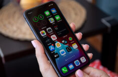 Пользователи жалуются на перегрев и преждевременную разрядку iPhone из-за iOS 14.6. Фото.