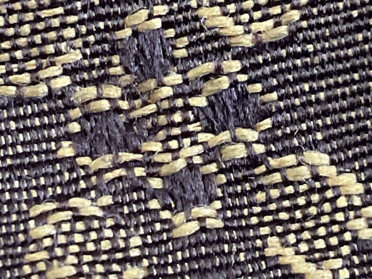 Это наволочка подушки, которую сняли на камеру iPad Pro 2021. Фото.