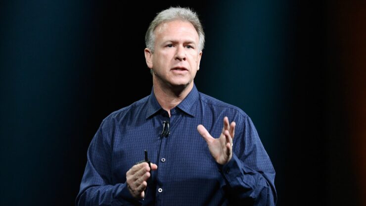 Фил Шиллер был в ярости, когда узнал, что в App Store так легко попасть фейковому ПО. Фото.