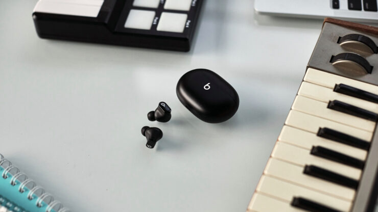 Что умеют Beats Studio Buds. Функционально новые битсы почти полностью копируют AirPods Pro, а стоят на 100 долларов дешевле. Что умеют Beats Studio Buds. Функционально новые битсы почти полностью копируют AirPods Pro, а стоят на 100 долларов дешевле. Фото.
