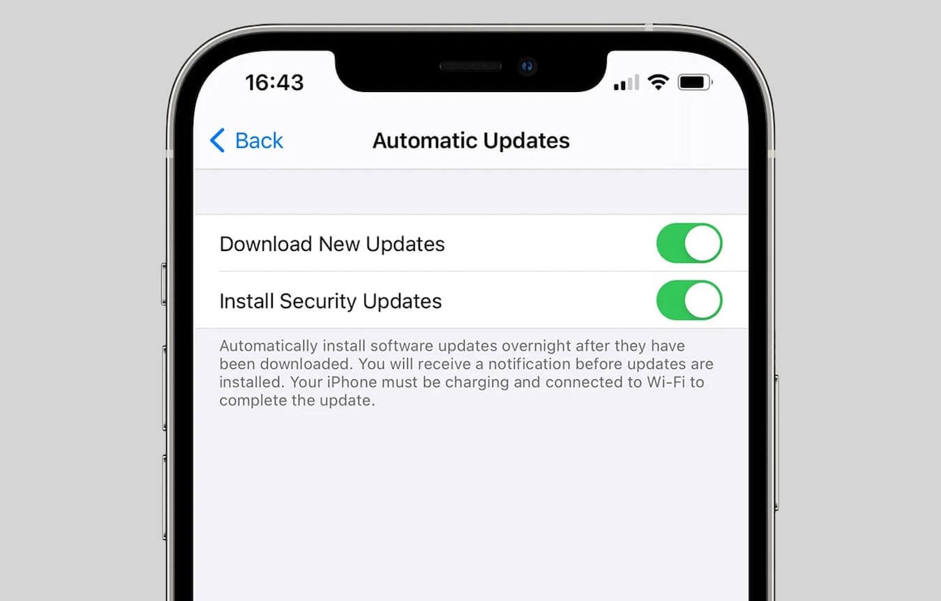 В iOS уже есть механизм установки обновлений безопасности. Фото.