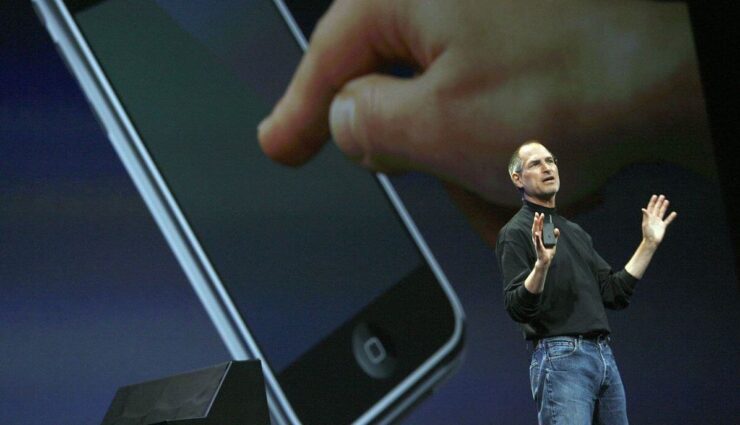 Можно ли пользоваться старым iPhone. Первый iPhone оказался большим молодцом, но ведь дело не в фактическом быстродействии. Можно ли пользоваться старым iPhone. Первый iPhone оказался большим молодцом, но ведь дело не в фактическом быстродействии. Фото.