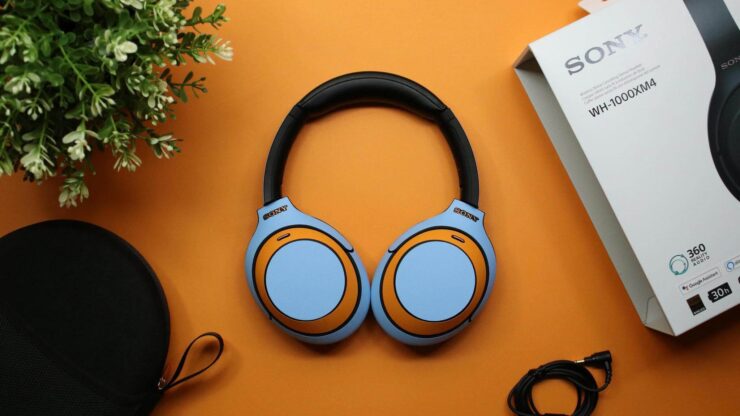 Какие наушники подходят для Spatial Audio. Лучше всего эффект Spatial Audio заметен на накладных наушниках. Фото.