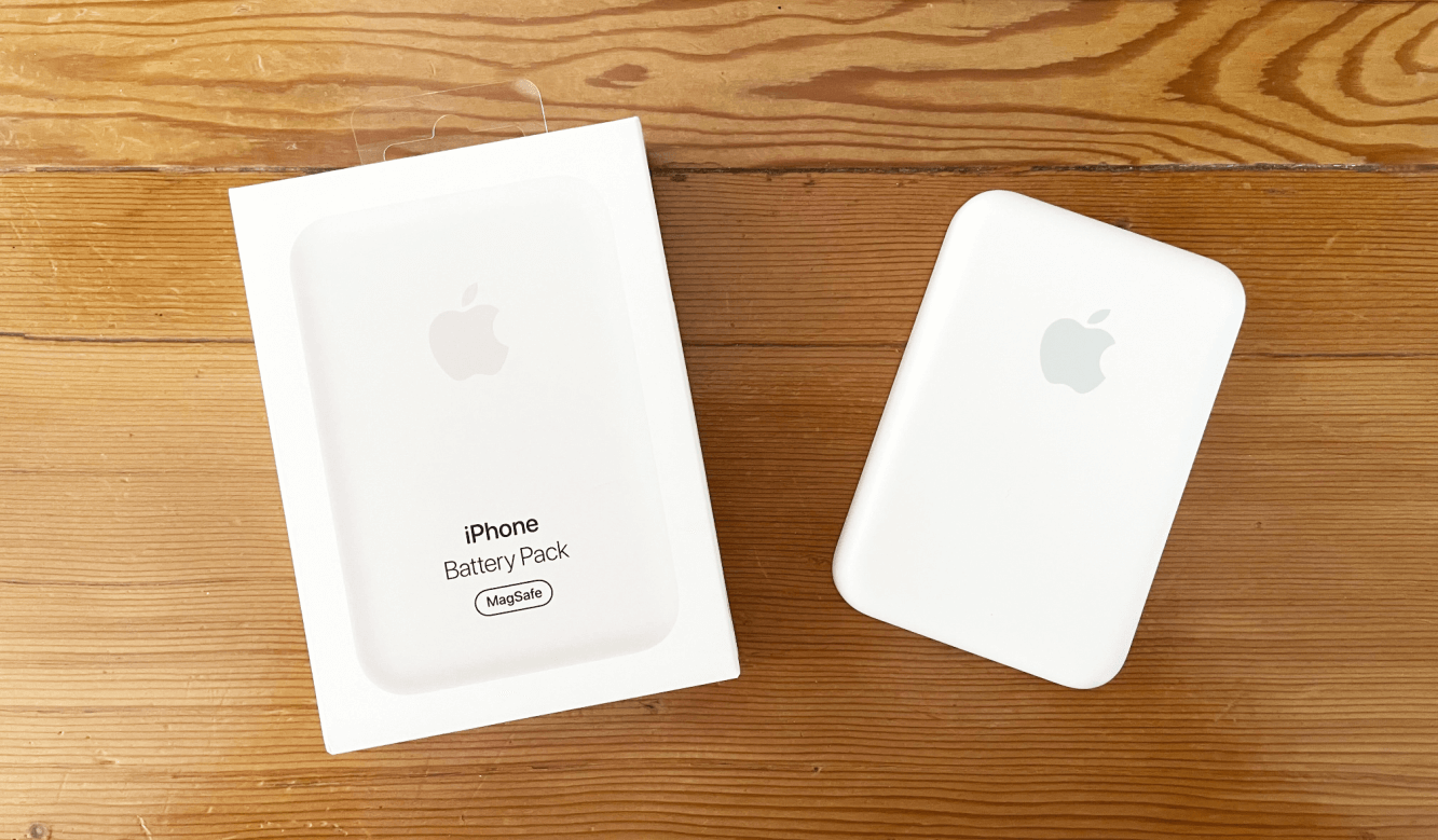 MagSafe Battery Case только выглядит компактным. На самом деле он довольно большой. Фото.