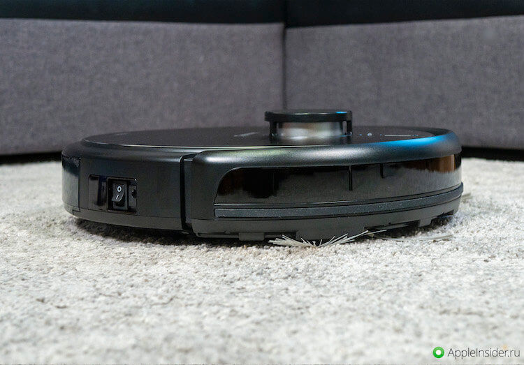 Это один из самых умных роботов-пылесосов. Фото.